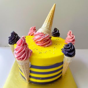 کیک تولد بستنی