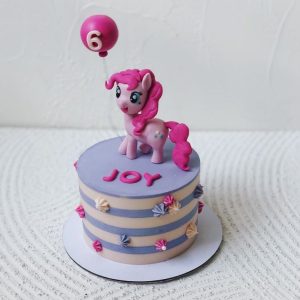 کیک تولد اسب تک شاخ